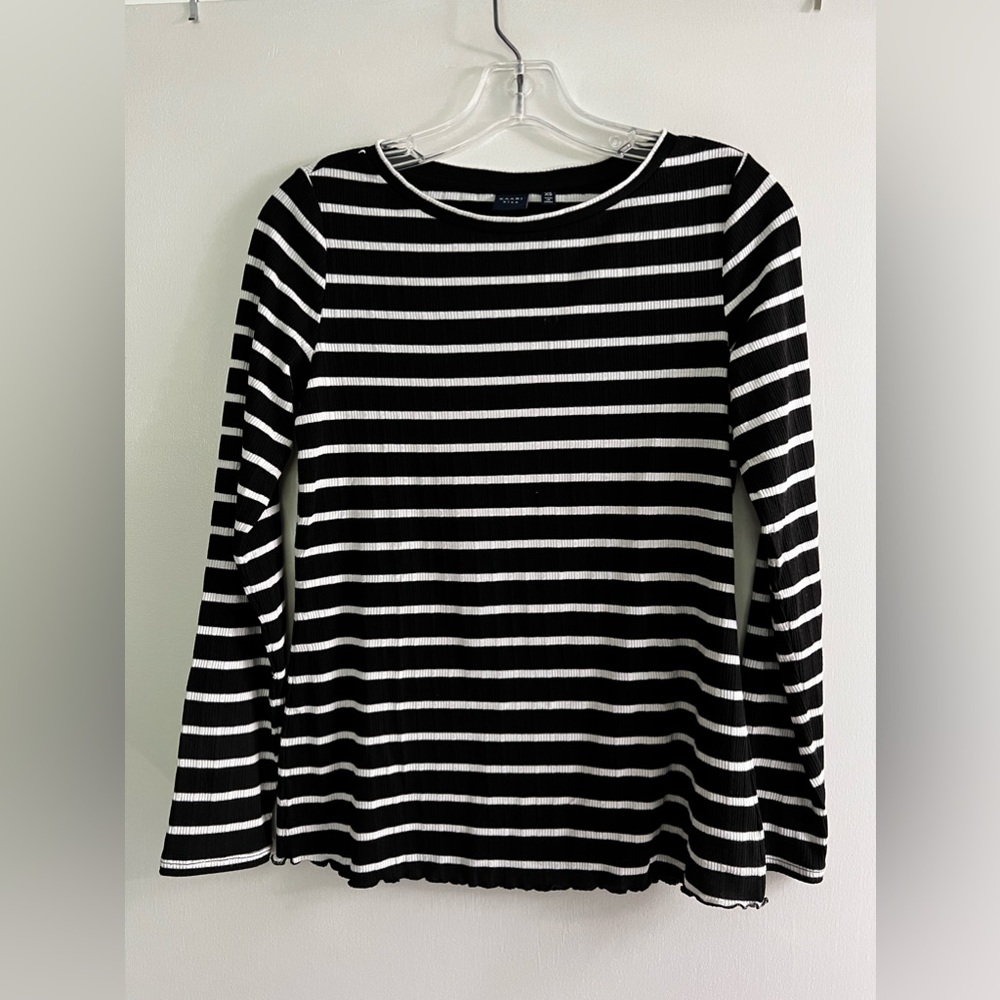 Kaari Blue black and white striped long sleeve shirt size XS